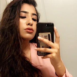 Meet your Posher, Hiba